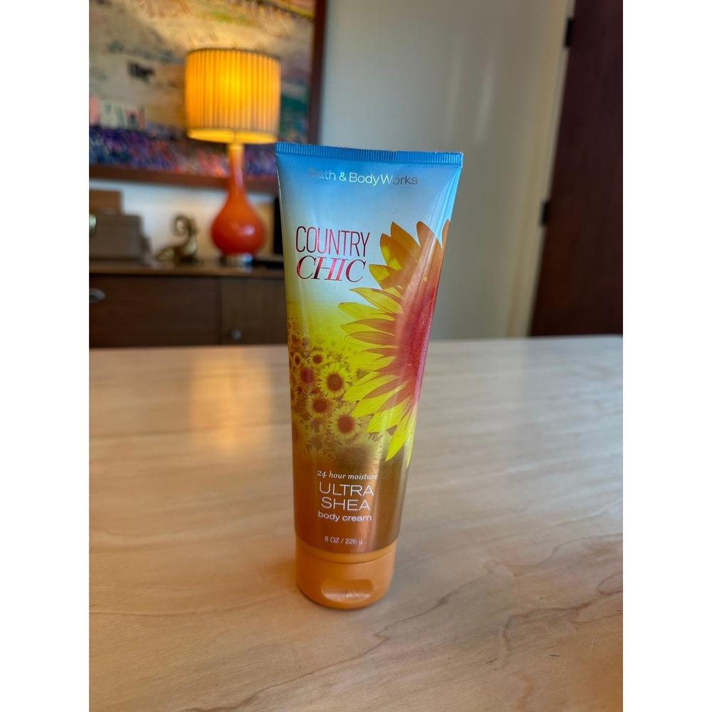 Bath & body Works,‎ Country sheep ultra Shea, body cream, 24 hour moisture 7oz